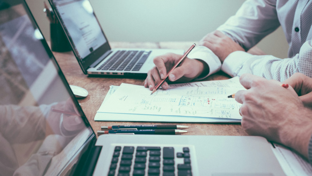 What Lenders Look for Before Approving Business Funding